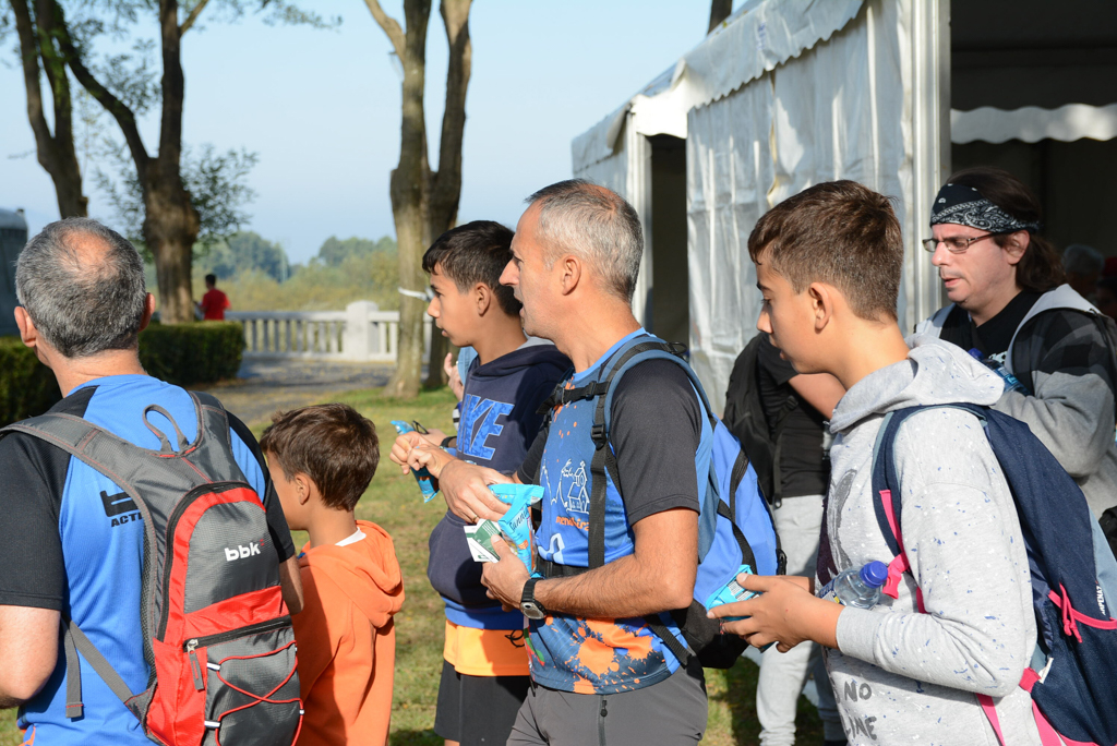 Foto 259 de la avituallamiento - Subida a Artxanda 2018